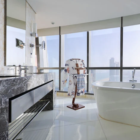 Relaxdays Indossatore Porta Abiti Effetto Noce, Servomuto In Legno & Metallo, Omino Appendiabiti HLP 112 X 46,5 X 33cm, Marrone Scuro - immagine 3