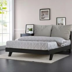 Letto Matrimoniale Design Moderno 160x190cm Con Doghe E Cuscini Rust Colore: Nero